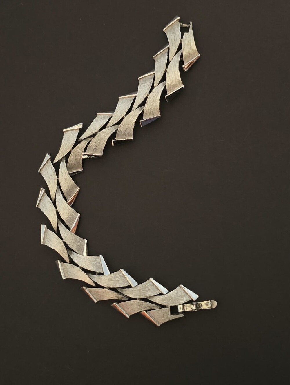Vintage 1960s Trifari Silver Plated Bracelet With A Brushed & Polished Finish